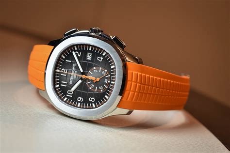 patek philippe aquanaut watch price.